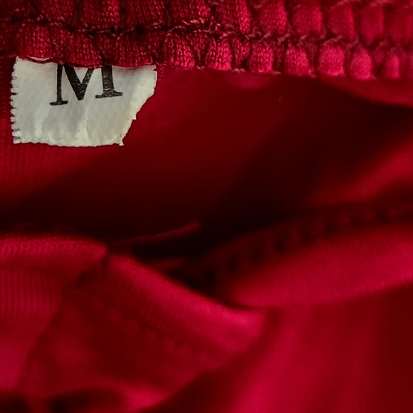 Womens Off Shoulder burgundy red Long Sleeve w/adjustable straps Crop Top Size M - Picture 6 of 8